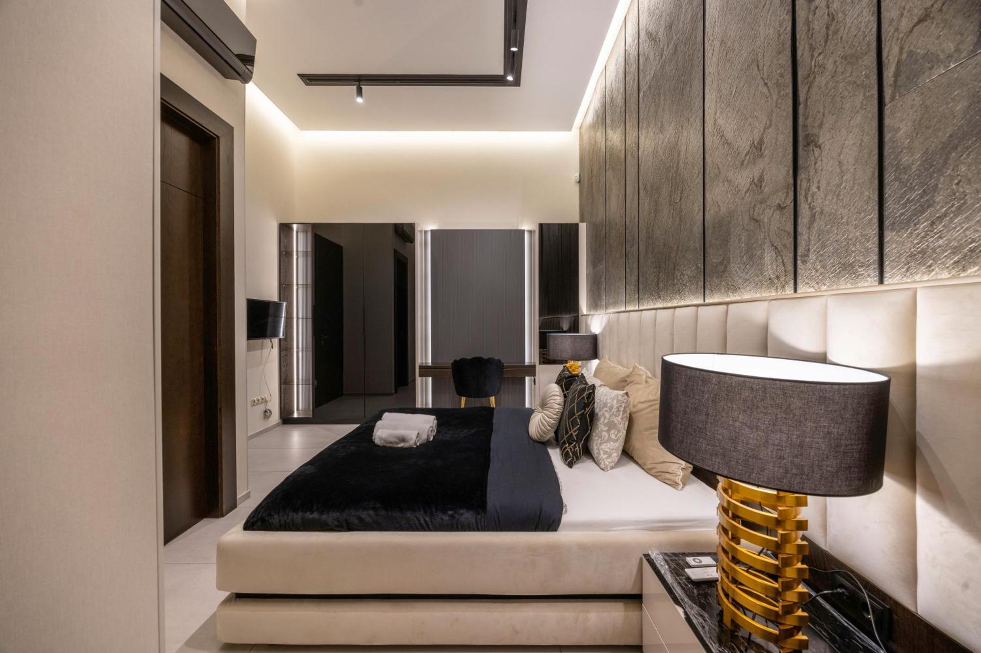 Luxurious High-end Grand In The Center Of Budapeste