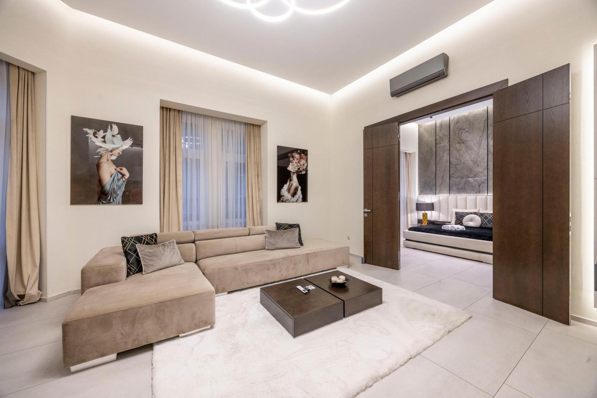 Apartamento Luxurious High-end Grand In The Center Of